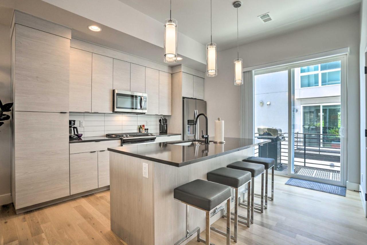 Trendy Denver Townhome - Walk To Mile High Stadium Екстериор снимка