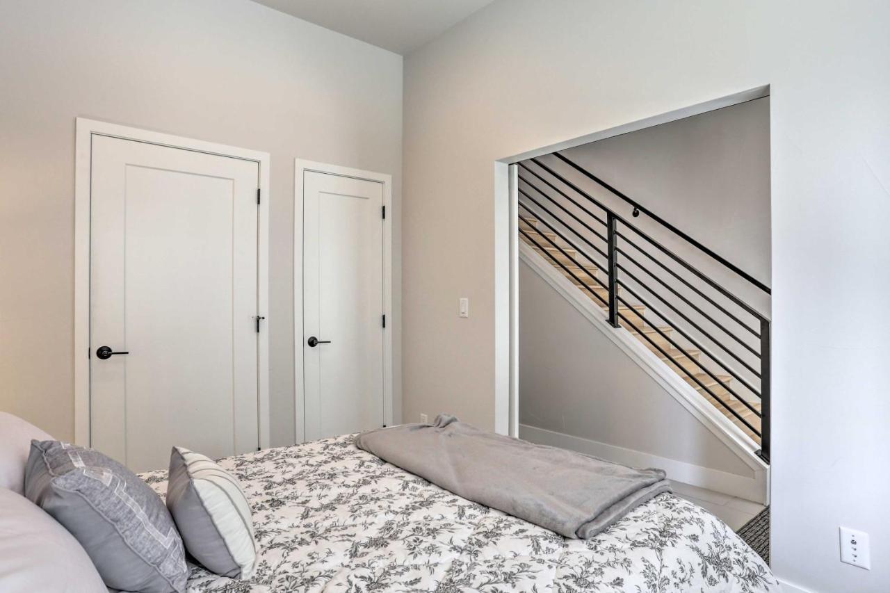 Trendy Denver Townhome - Walk To Mile High Stadium Екстериор снимка
