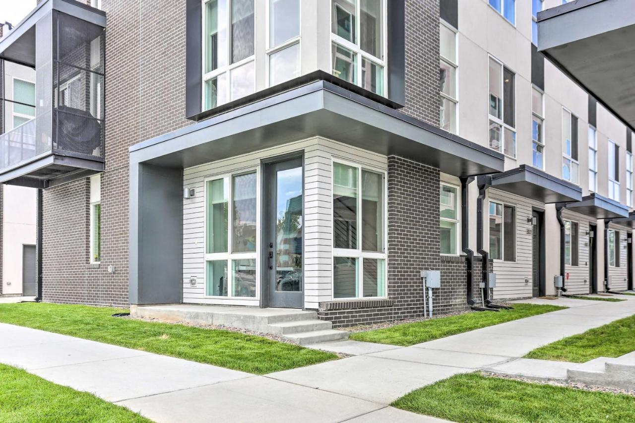 Trendy Denver Townhome - Walk To Mile High Stadium Екстериор снимка